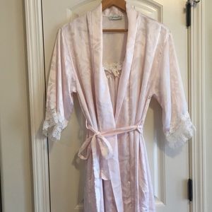 SOLD! MORE photos Christian Dior vintage peignoir set